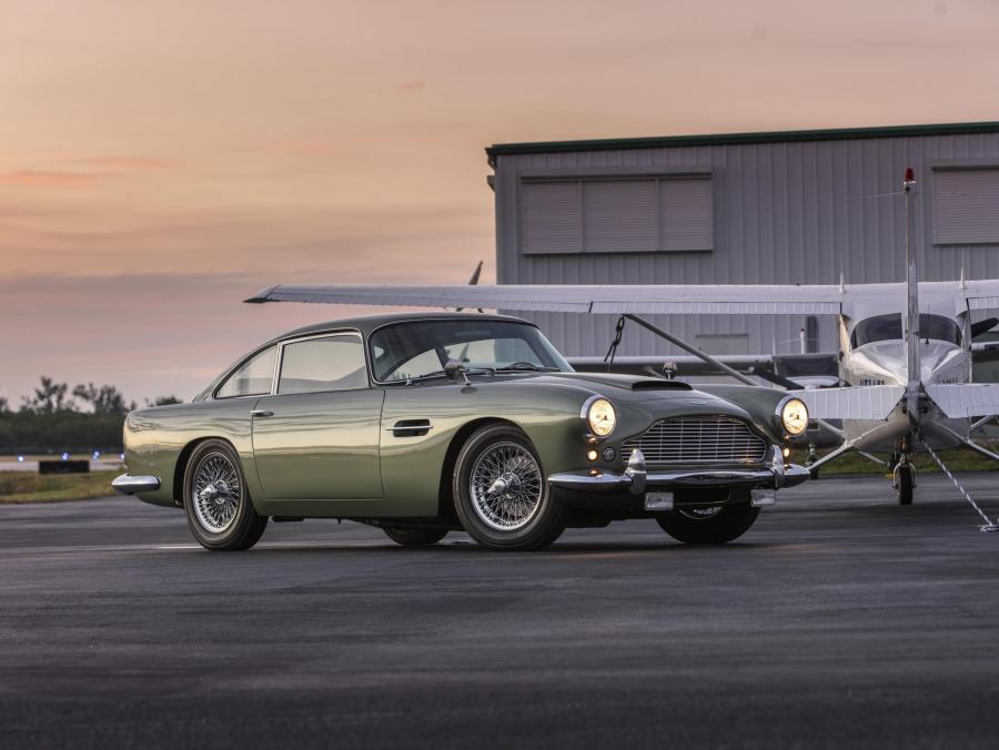  Aston Martin DB4 GT (Series IV) 1962 года  (WW) (фото 4 из 54)